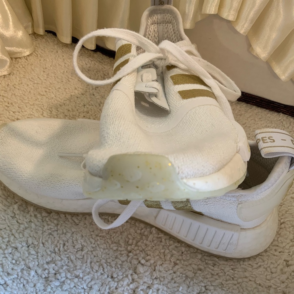 ADIDAS BOOST - Picture 12 of 16